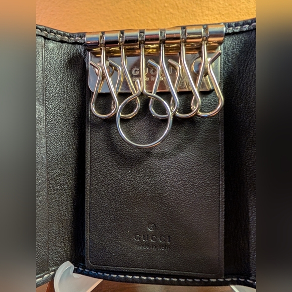 Gucci GG Beige and Brown Canvas Key Holder/Case - Picture 5 of 12
